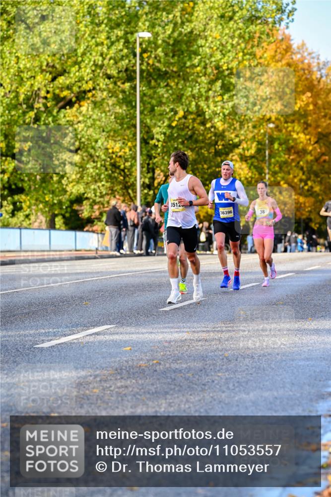 25.10.2026 - hella hamburg halbmarathon Dr. Thomas Lammeyer http://msf.ph/oto/11053557 25.10.2026 10:16:05 Kennedybrücke 3512, 36396, 38 meine-sportfotos.de