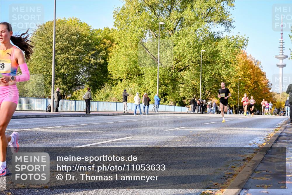 25.10.2026 - hella hamburg halbmarathon Dr. Thomas Lammeyer http://msf.ph/oto/11053633 25.10.2026 10:16:11 Kennedybrücke 8, 33716 meine-sportfotos.de