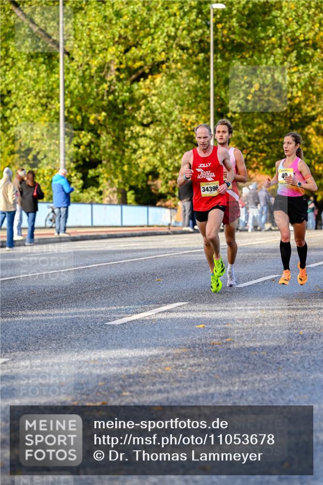 25.10.2026 - hella hamburg halbmarathon Dr. Thomas Lammeyer http://msf.ph/oto/11053678 25.10.2026 10:16:15 Kennedybrücke 34396, 40 meine-sportfotos.de