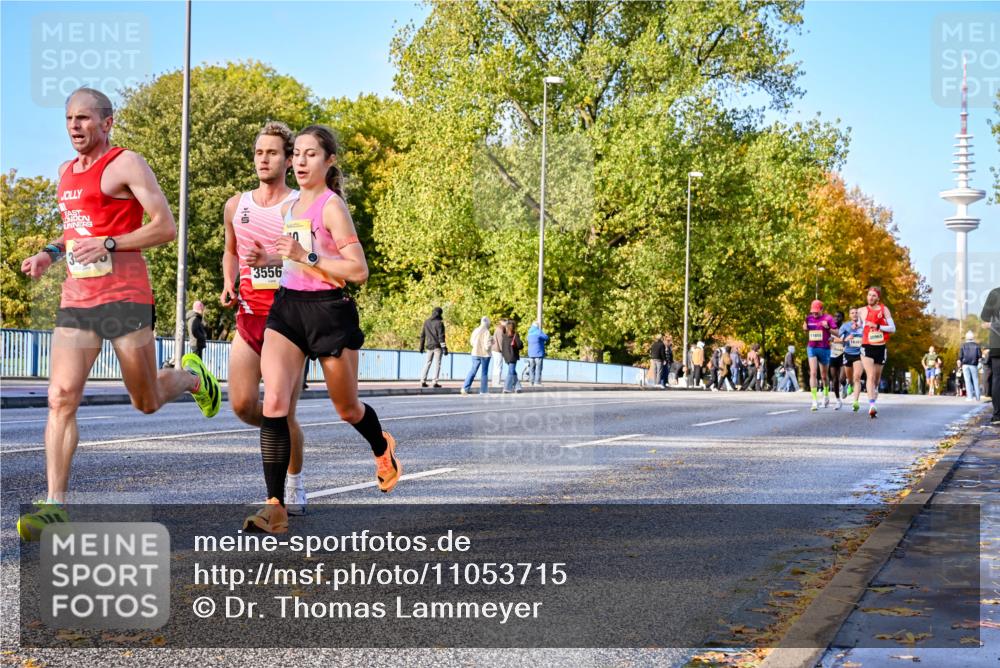 25.10.2026 - hella hamburg halbmarathon Dr. Thomas Lammeyer http://msf.ph/oto/11053715 25.10.2026 10:16:18 Kennedybrücke 3556 meine-sportfotos.de