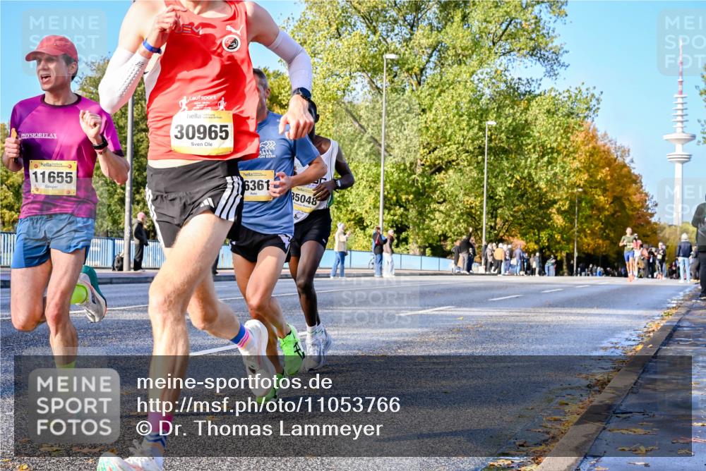 25.10.2026 - hella hamburg halbmarathon Dr. Thomas Lammeyer http://msf.ph/oto/11053766 25.10.2026 10:16:24 Kennedybrücke 11655, 30965, 6361, 85048 meine-sportfotos.de