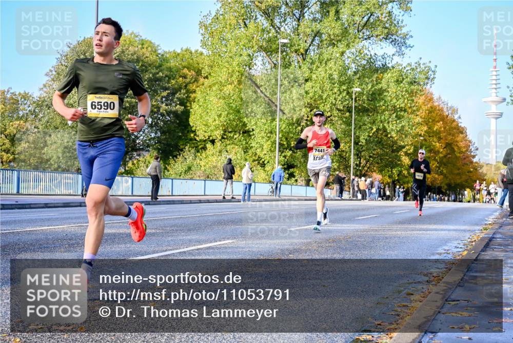 25.10.2026 - hella hamburg halbmarathon Dr. Thomas Lammeyer http://msf.ph/oto/11053791 25.10.2026 10:16:32 Kennedybrücke 6590, 7441 meine-sportfotos.de