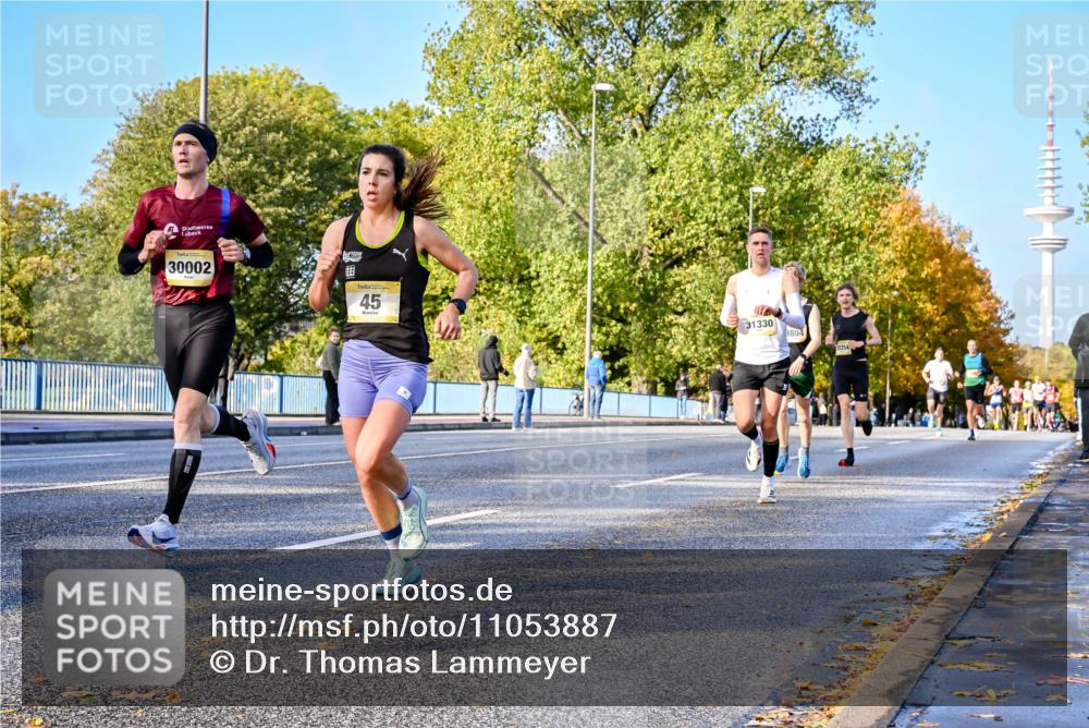 25.10.2026 - hella hamburg halbmarathon Dr. Thomas Lammeyer http://msf.ph/oto/11053887 25.10.2026 10:16:47 Kennedybrücke 30002, 45, 31330, 9804 meine-sportfotos.de