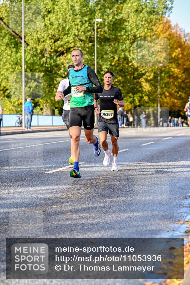 25.10.2026 - hella hamburg halbmarathon Dr. Thomas Lammeyer http://msf.ph/oto/11053936 25.10.2026 10:16:53 Kennedybrücke 2, 13390, 4, 36367 meine-sportfotos.de