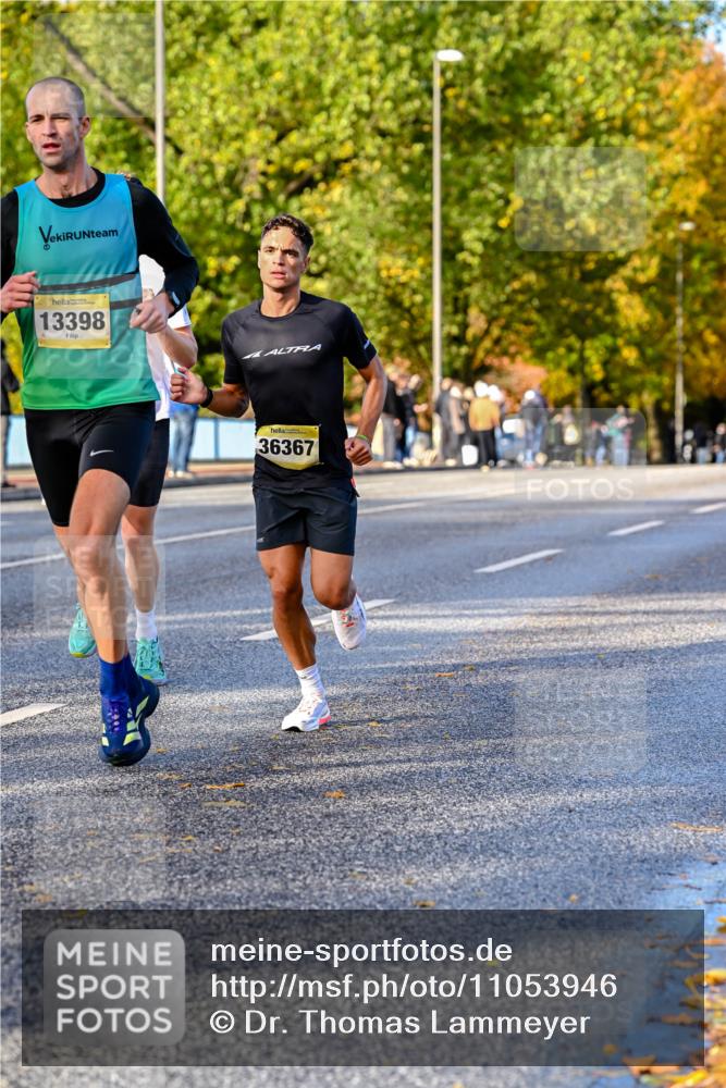 25.10.2026 - hella hamburg halbmarathon Dr. Thomas Lammeyer http://msf.ph/oto/11053946 25.10.2026 10:16:54 Kennedybrücke 13398, 36367 meine-sportfotos.de
