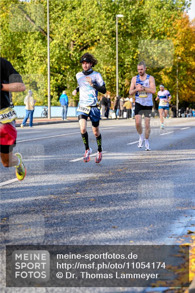 25.10.2026 - hella hamburg halbmarathon Dr. Thomas Lammeyer http://msf.ph/oto/11054174 25.10.2026 10:17:26 Kennedybrücke 30434, 15879, 21479 meine-sportfotos.de