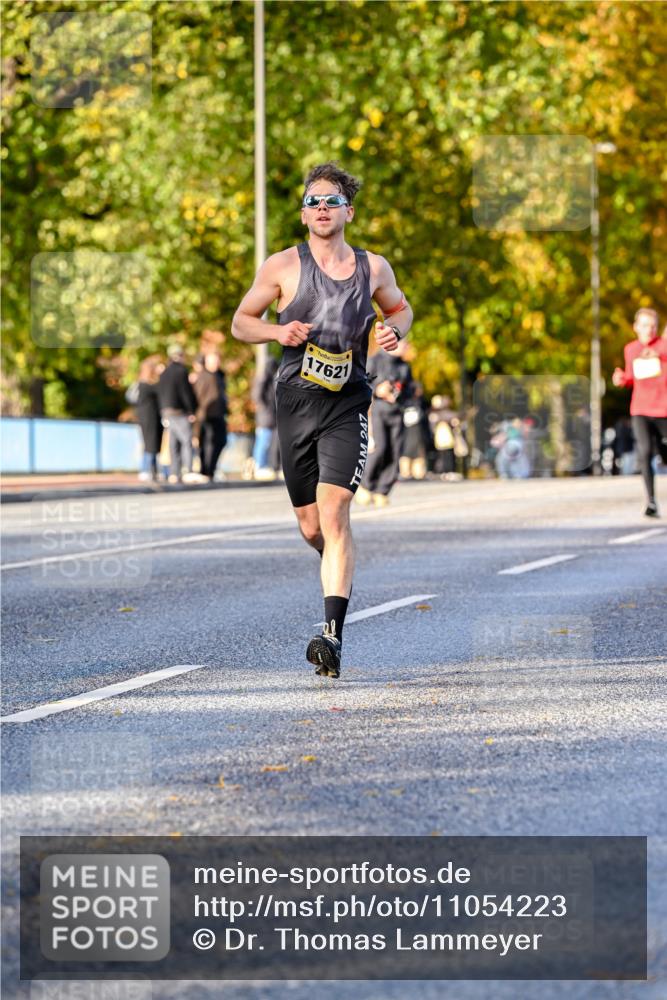 25.10.2026 - hella hamburg halbmarathon Dr. Thomas Lammeyer http://msf.ph/oto/11054223 25.10.2026 10:17:34 Kennedybrücke 17621, 247 meine-sportfotos.de
