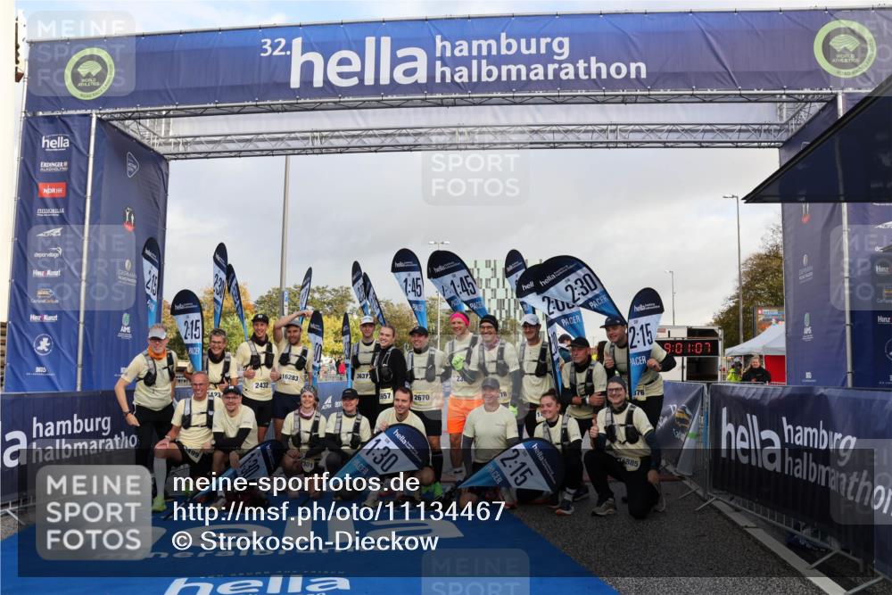 25.10.2026 - hella hamburg halbmarathon Strokosch-Dieckow http://msf.ph/oto/11134467 25.10.2026 09:01:06 Ziel  meine-sportfotos.de