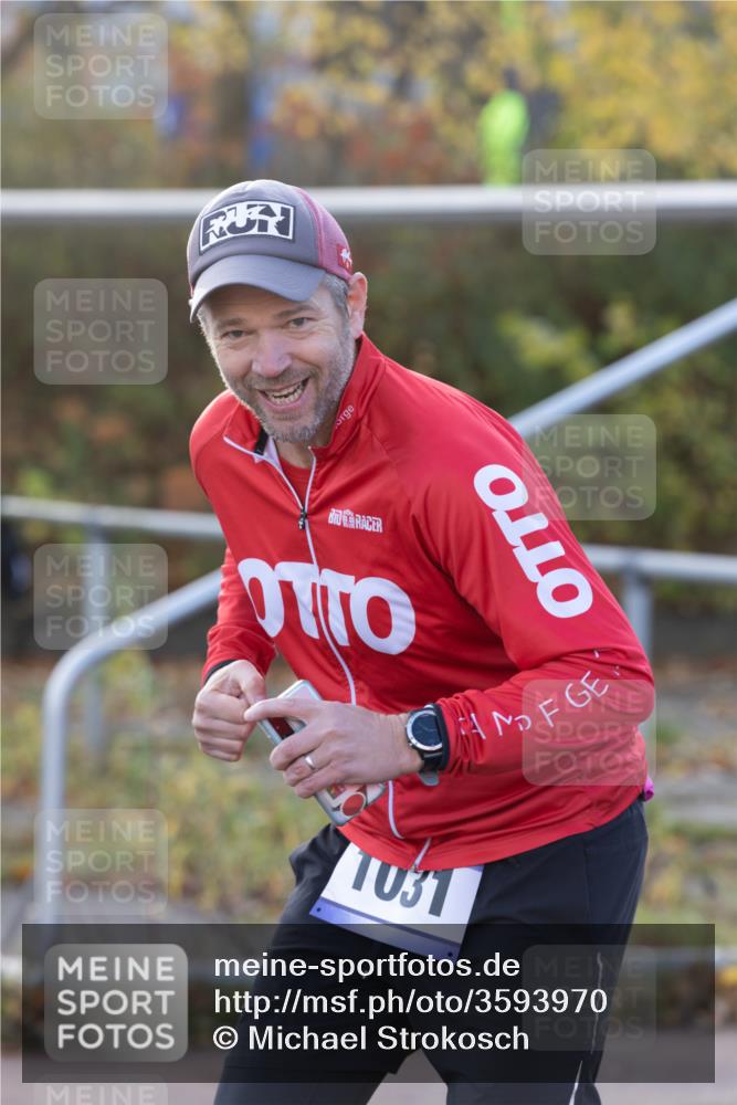 07.11.2021 - Bramfelder Winterlaufserie 2021/2022 Lauf 1 Michael Strokosch http://msf.ph/oto/3593970 07.11.2021 10:24:24 Laufen 0, 031 meine-sportfotos.de