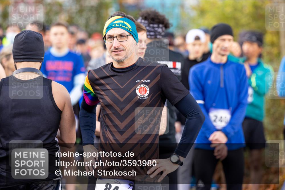 07.11.2021 - Bramfelder Winterlaufserie 2021/2022 Lauf 1 Michael Strokosch http://msf.ph/oto/3593980 07.11.2021 10:28:14 Laufen 1910, 240 meine-sportfotos.de