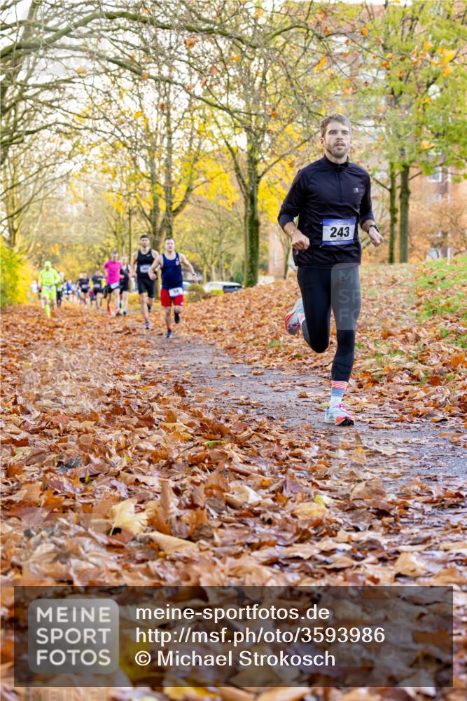 07.11.2021 - Bramfelder Winterlaufserie 2021/2022 Lauf 1 Michael Strokosch http://msf.ph/oto/3593986 07.11.2021 10:31:46 Laufen 243 meine-sportfotos.de
