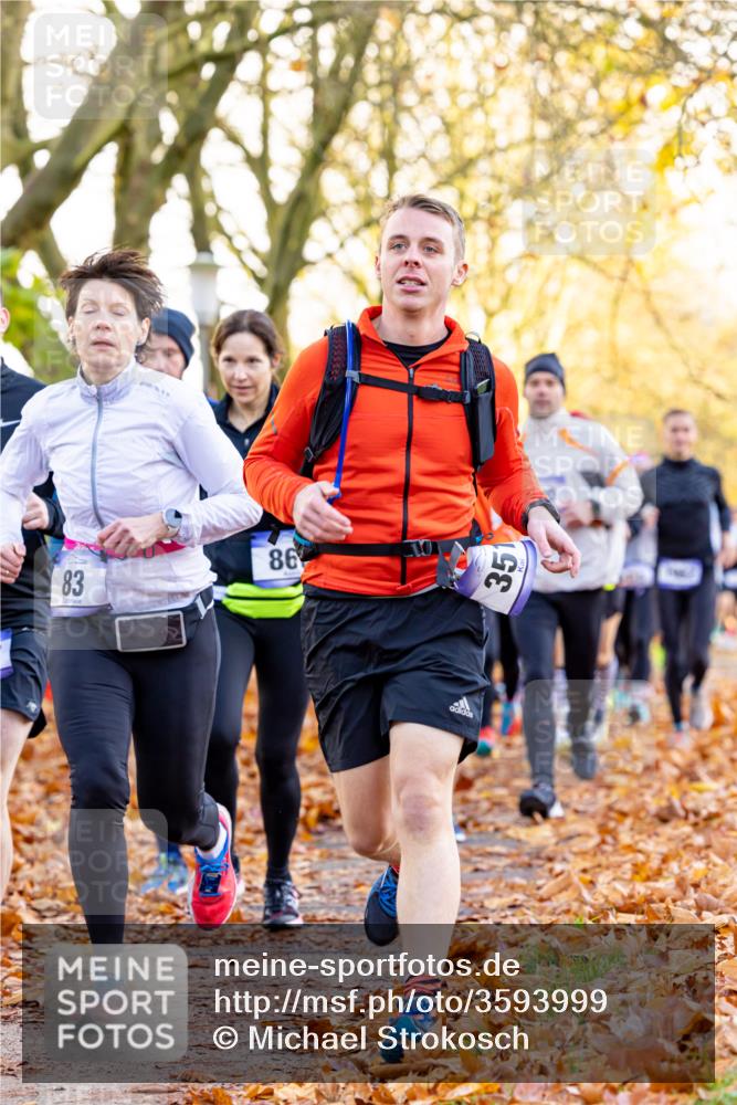07.11.2021 - Bramfelder Winterlaufserie 2021/2022 Lauf 1 Michael Strokosch http://msf.ph/oto/3593999 07.11.2021 10:32:27 Laufen 86, 83, 35 meine-sportfotos.de