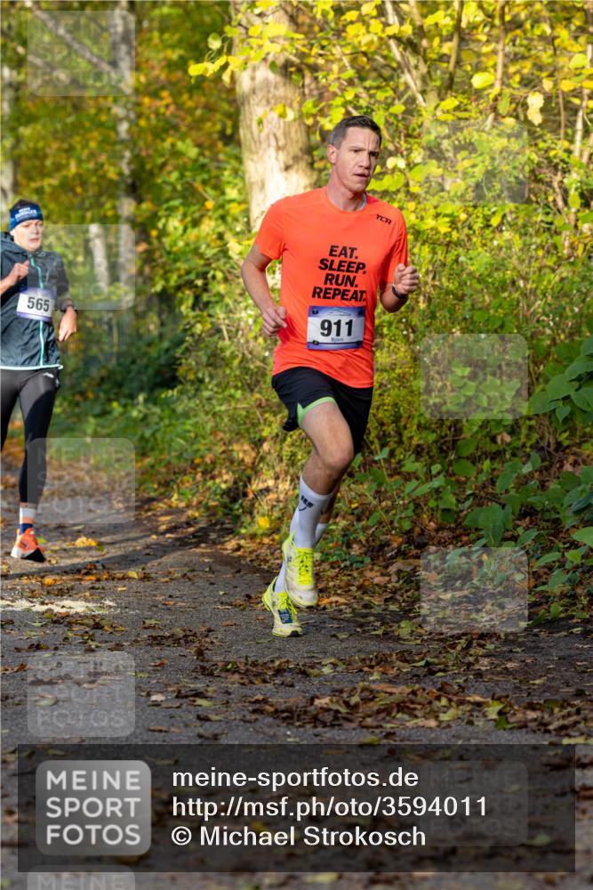 07.11.2021 - Bramfelder Winterlaufserie 2021/2022 Lauf 1 Michael Strokosch http://msf.ph/oto/3594011 07.11.2021 10:38:32 Laufen 565, 911 meine-sportfotos.de