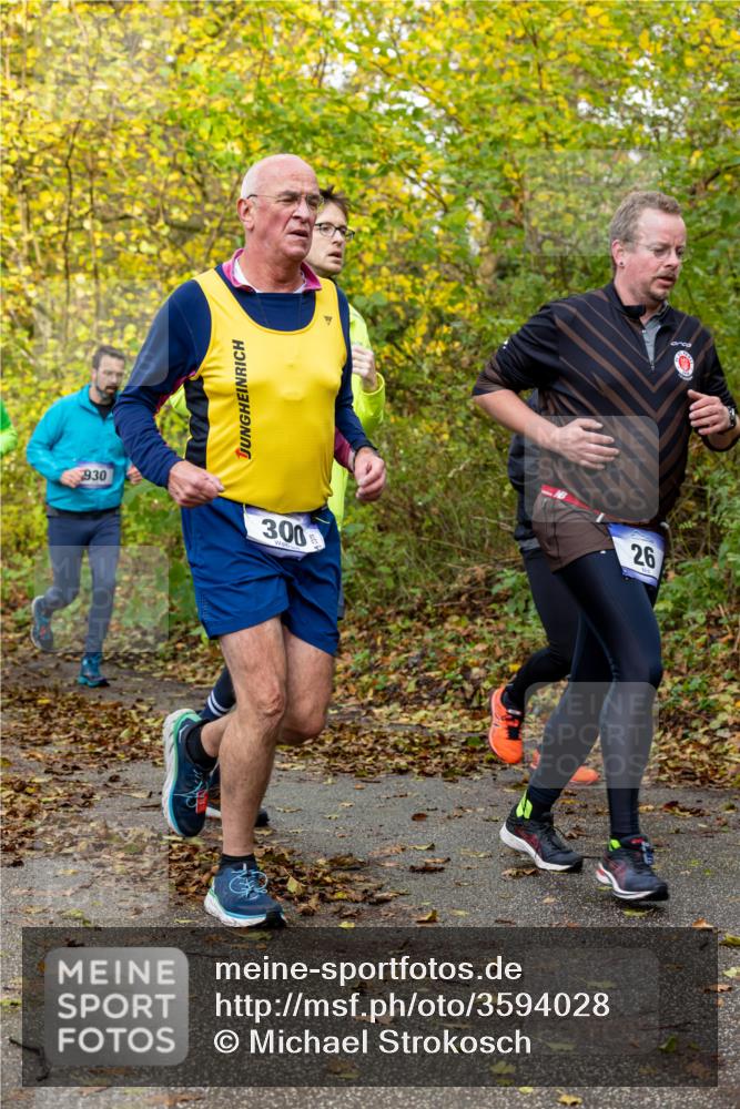 07.11.2021 - Bramfelder Winterlaufserie 2021/2022 Lauf 1 Michael Strokosch http://msf.ph/oto/3594028 07.11.2021 10:43:47 Laufen 26, 300 meine-sportfotos.de