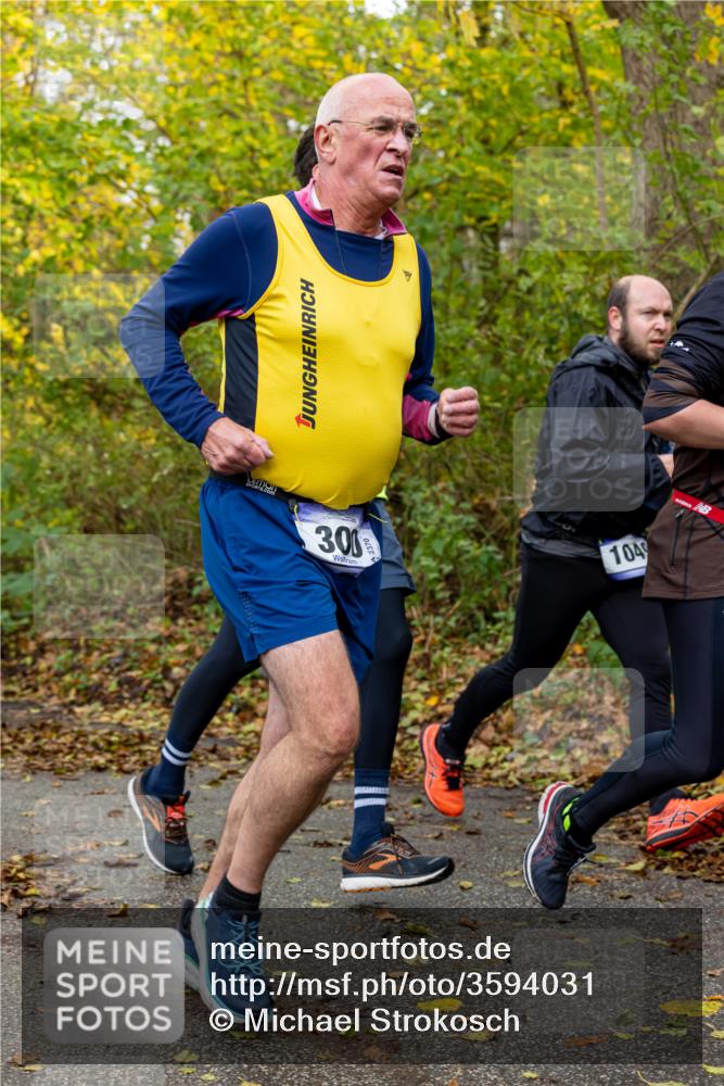 07.11.2021 - Bramfelder Winterlaufserie 2021/2022 Lauf 1 Michael Strokosch http://msf.ph/oto/3594031 07.11.2021 10:43:47 Laufen 300, 1049, 2370 meine-sportfotos.de