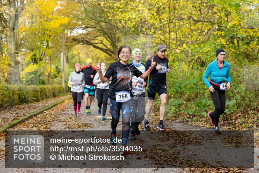 07.11.2021 - Bramfelder Winterlaufserie 2021/2022 Lauf 1 Michael Strokosch http://msf.ph/oto/3594035 07.11.2021 10:43:57 Laufen 336, 094, 14, 768 meine-sportfotos.de