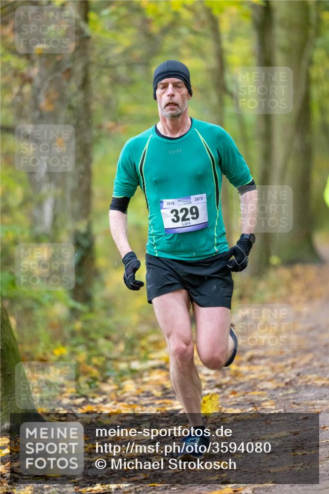 07.11.2021 - Bramfelder Winterlaufserie 2021/2022 Lauf 1 Michael Strokosch http://msf.ph/oto/3594080 07.11.2021 10:58:02 Laufen 2679, 2678, 329 meine-sportfotos.de