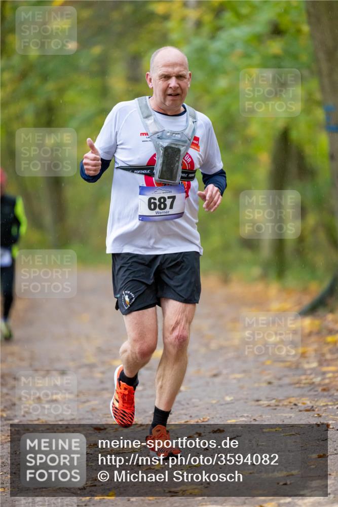 07.11.2021 - Bramfelder Winterlaufserie 2021/2022 Lauf 1 Michael Strokosch http://msf.ph/oto/3594082 07.11.2021 10:58:07 Laufen 687 meine-sportfotos.de