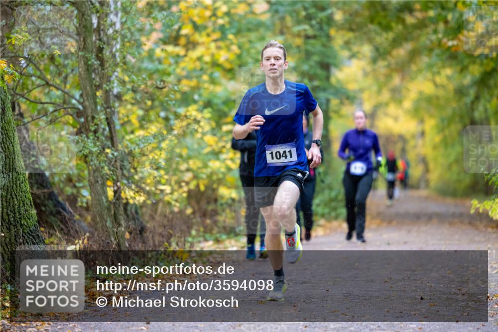 07.11.2021 - Bramfelder Winterlaufserie 2021/2022 Lauf 1 Michael Strokosch http://msf.ph/oto/3594098 07.11.2021 11:01:59 Laufen 1041 meine-sportfotos.de