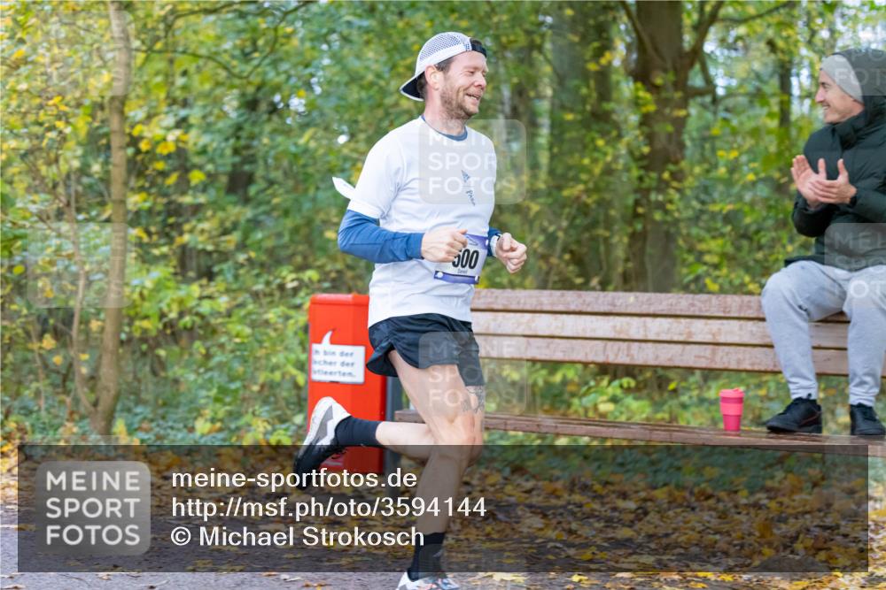 07.11.2021 - Bramfelder Winterlaufserie 2021/2022 Lauf 1 Michael Strokosch http://msf.ph/oto/3594144 07.11.2021 11:04:06 Laufen 000 meine-sportfotos.de