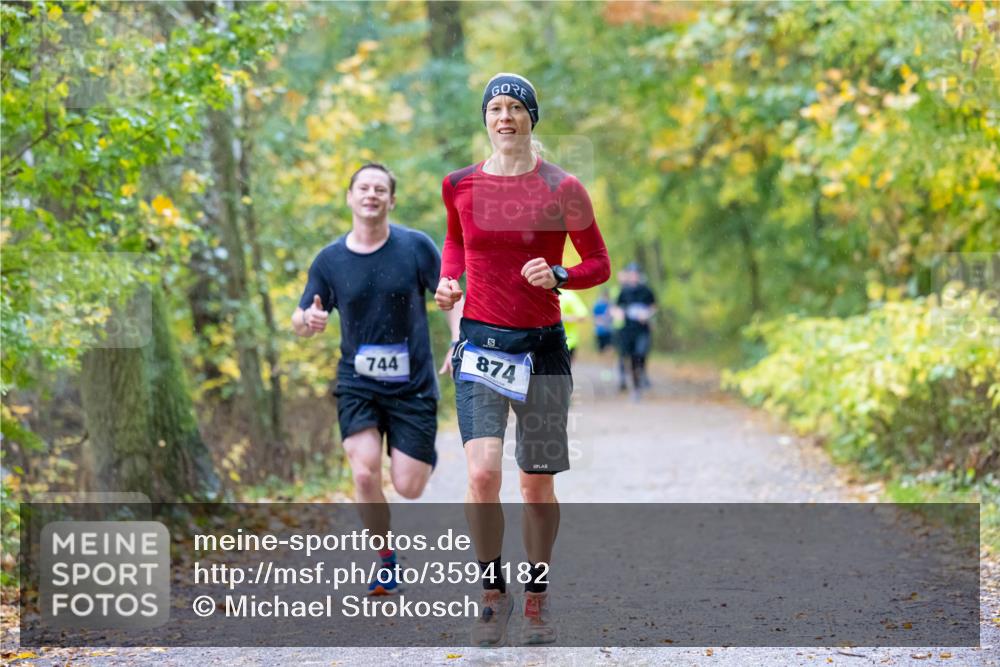 07.11.2021 - Bramfelder Winterlaufserie 2021/2022 Lauf 1 Michael Strokosch http://msf.ph/oto/3594182 07.11.2021 11:05:46 Laufen 874, 744 meine-sportfotos.de