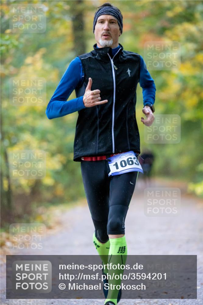 07.11.2021 - Bramfelder Winterlaufserie 2021/2022 Lauf 1 Michael Strokosch http://msf.ph/oto/3594201 07.11.2021 11:06:36 Laufen 1063 meine-sportfotos.de