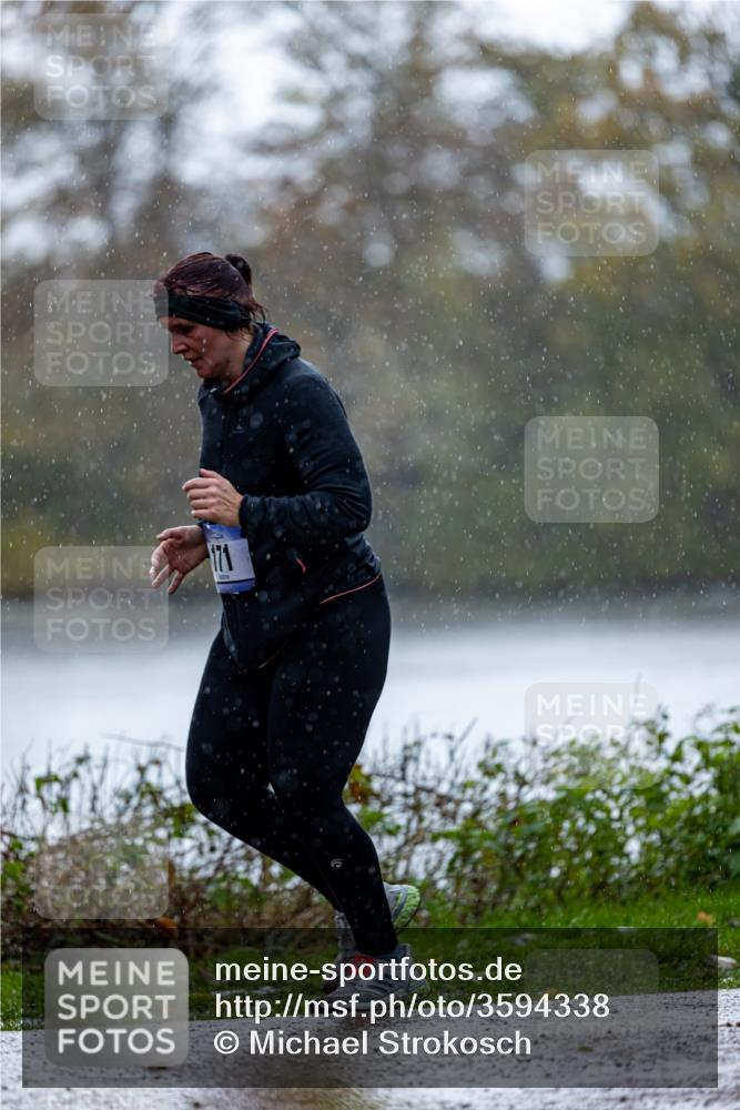 07.11.2021 - Bramfelder Winterlaufserie 2021/2022 Lauf 1 Michael Strokosch http://msf.ph/oto/3594338 07.11.2021 11:26:32 Laufen 171 meine-sportfotos.de