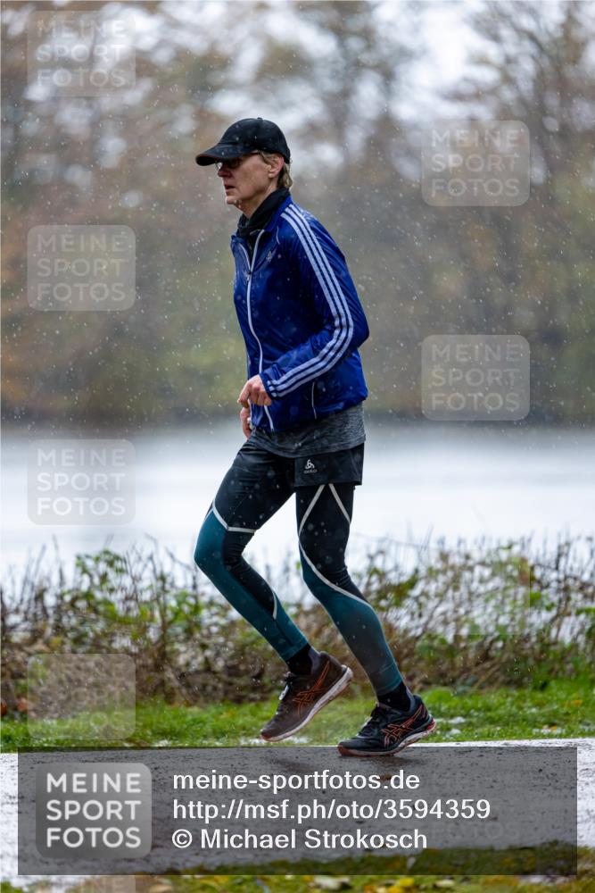 07.11.2021 - Bramfelder Winterlaufserie 2021/2022 Lauf 1 Michael Strokosch http://msf.ph/oto/3594359 07.11.2021 11:27:00 Laufen  meine-sportfotos.de