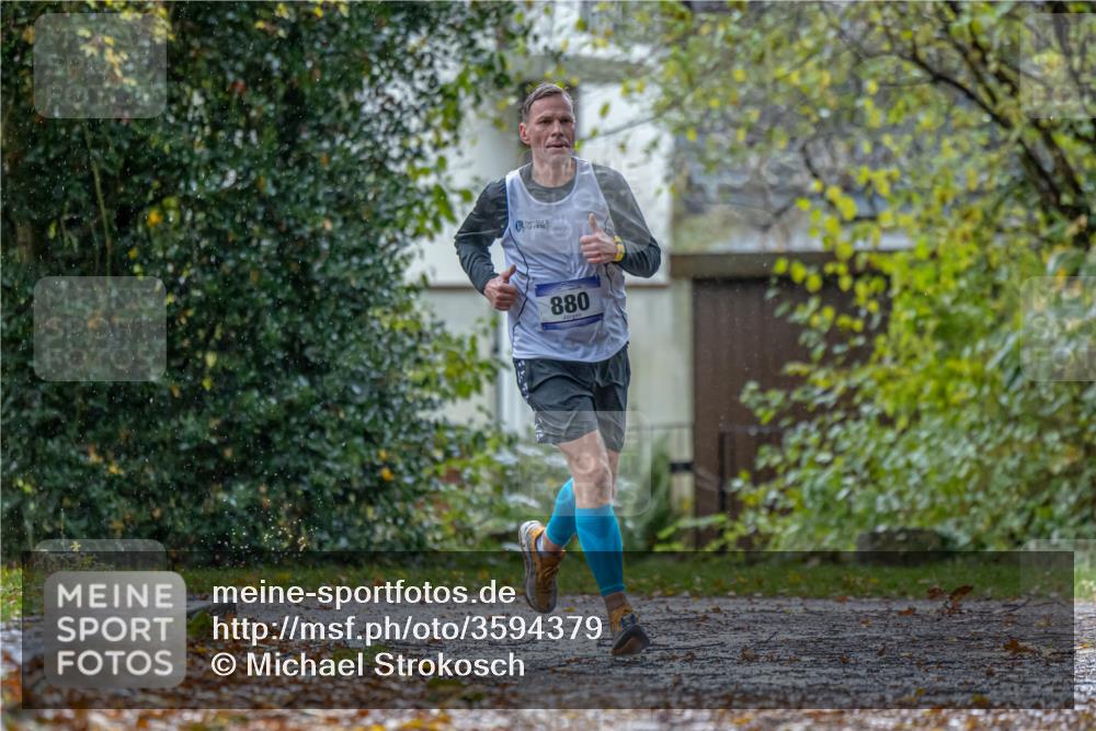 07.11.2021 - Bramfelder Winterlaufserie 2021/2022 Lauf 1 Michael Strokosch http://msf.ph/oto/3594379 07.11.2021 11:36:35 Laufen 880 meine-sportfotos.de