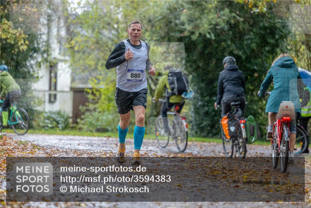 07.11.2021 - Bramfelder Winterlaufserie 2021/2022 Lauf 1 Michael Strokosch http://msf.ph/oto/3594383 07.11.2021 11:36:39 Laufen 880 meine-sportfotos.de