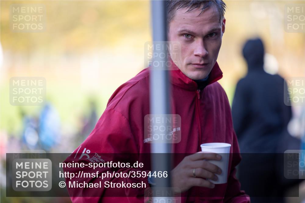 07.11.2021 - Bramfelder Winterlaufserie 2021/2022 Lauf 1 Michael Strokosch http://msf.ph/oto/3594466 07.11.2021 12:17:02 Laufen  meine-sportfotos.de