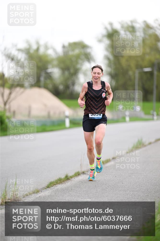 07.04.2024 - 43. Internationalen Wilhelmsburger Insellauf Dr. Thomas Lammeyer http://msf.ph/oto/6037666 07.04.2024 10:22:56 Laufen  meine-sportfotos.de