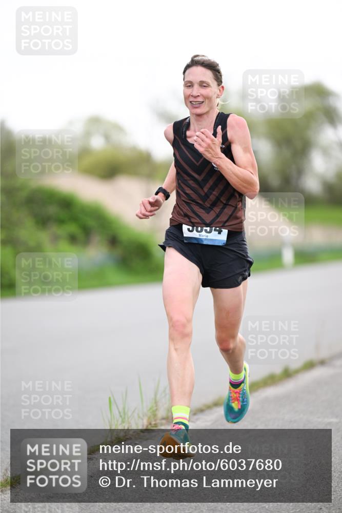 07.04.2024 - 43. Internationalen Wilhelmsburger Insellauf Dr. Thomas Lammeyer http://msf.ph/oto/6037680 07.04.2024 10:22:57 Laufen  meine-sportfotos.de
