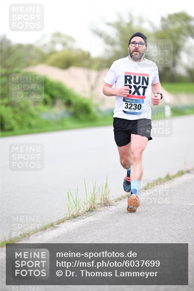 07.04.2024 - 43. Internationalen Wilhelmsburger Insellauf Dr. Thomas Lammeyer http://msf.ph/oto/6037699 07.04.2024 10:23:13 Laufen 3, 3230 meine-sportfotos.de