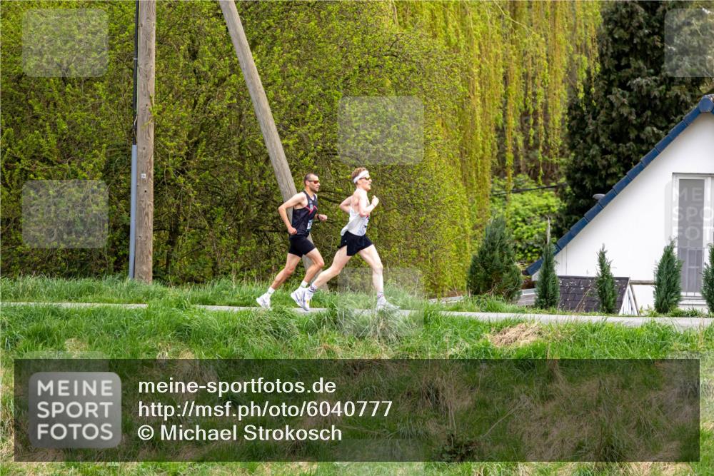 07.04.2024 - 43. Internationalen Wilhelmsburger Insellauf Michael Strokosch http://msf.ph/oto/6040777 07.04.2024 10:17:16 Laufen  meine-sportfotos.de