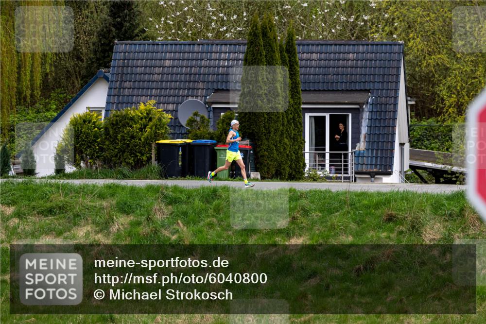 07.04.2024 - 43. Internationalen Wilhelmsburger Insellauf Michael Strokosch http://msf.ph/oto/6040800 07.04.2024 10:17:49 Laufen  meine-sportfotos.de