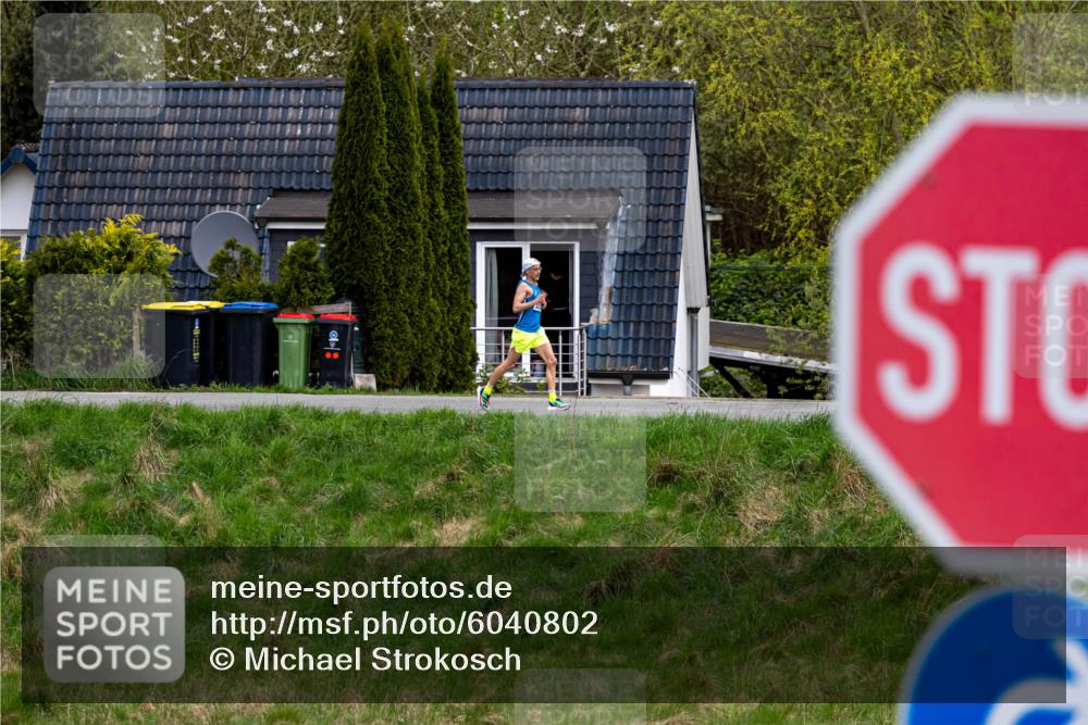 07.04.2024 - 43. Internationalen Wilhelmsburger Insellauf Michael Strokosch http://msf.ph/oto/6040802 07.04.2024 10:17:49 Laufen  meine-sportfotos.de