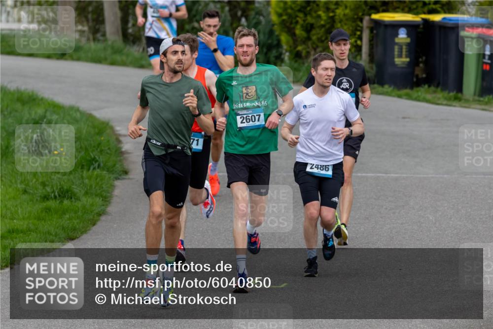 07.04.2024 - 43. Internationalen Wilhelmsburger Insellauf Michael Strokosch http://msf.ph/oto/6040850 07.04.2024 10:19:25 Laufen 71, 2607, 2486, 2 meine-sportfotos.de