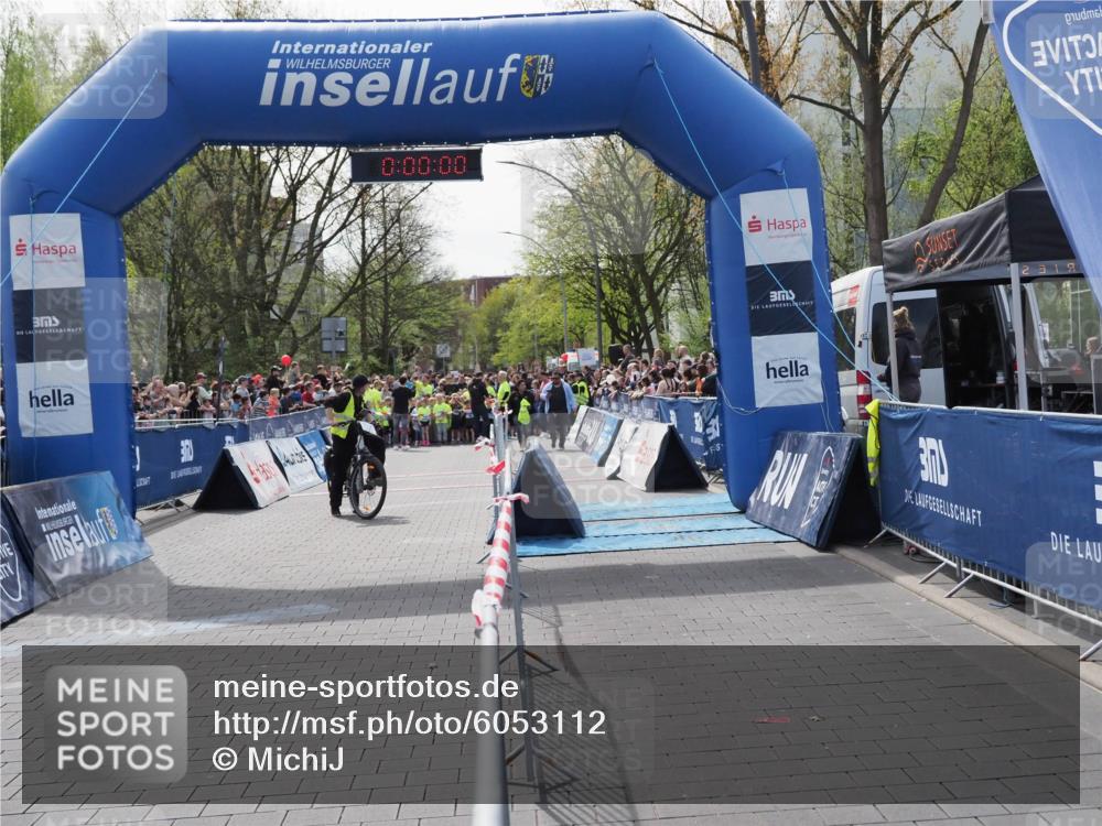 07.04.2024 - 43. Internationalen Wilhelmsburger Insellauf MichiJ http://msf.ph/oto/6053112 07.04.2024 13:03:48 Laufen 0, 00, 00 meine-sportfotos.de