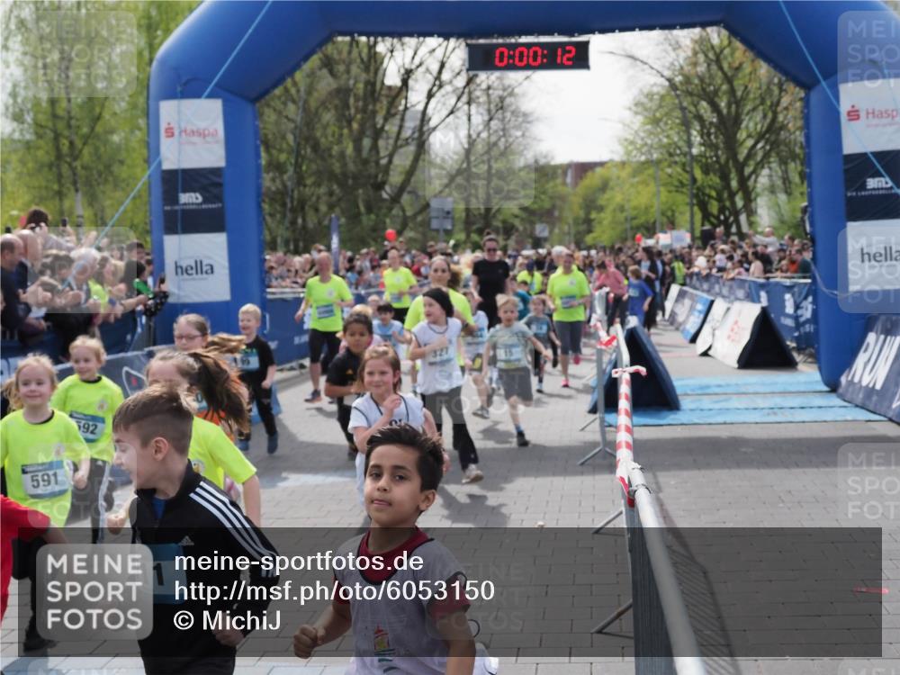 07.04.2024 - 43. Internationalen Wilhelmsburger Insellauf MichiJ http://msf.ph/oto/6053150 07.04.2024 13:04:36 Laufen 591, 192, 11, 0, 00, 12, 5, 327 meine-sportfotos.de