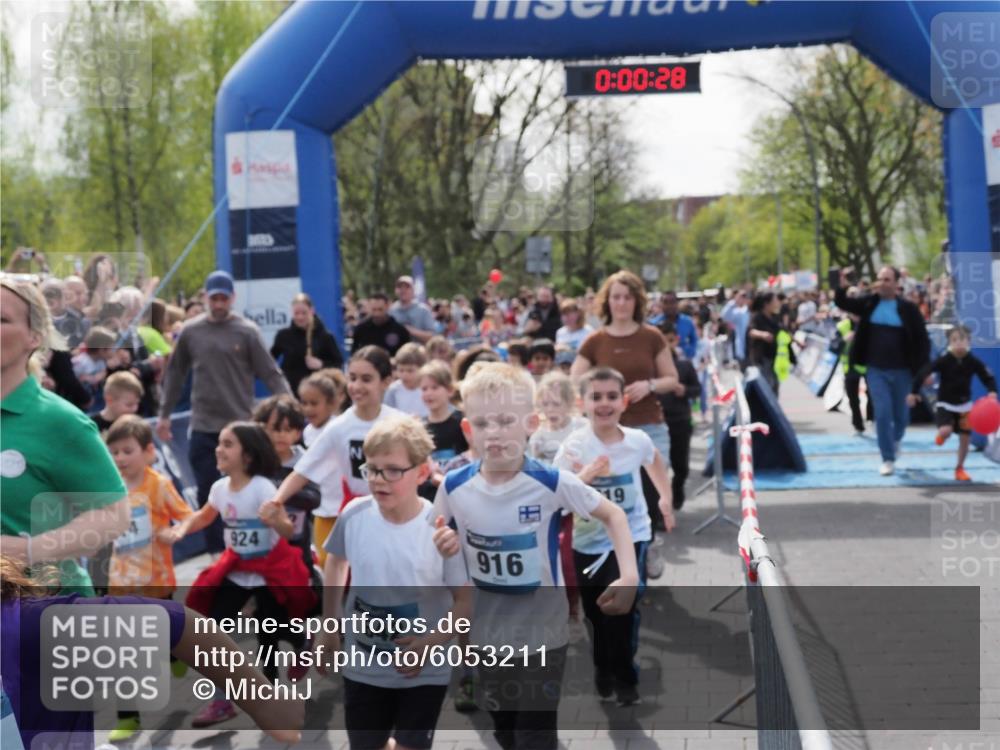 07.04.2024 - 43. Internationalen Wilhelmsburger Insellauf MichiJ http://msf.ph/oto/6053211 07.04.2024 13:04:52 Laufen 924, 642, 916, 5, 0, 00, 28, 19, 3107, 3108 meine-sportfotos.de
