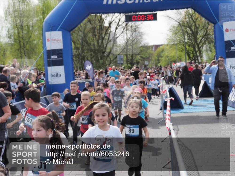 07.04.2024 - 43. Internationalen Wilhelmsburger Insellauf MichiJ http://msf.ph/oto/6053246 07.04.2024 13:05:00 Laufen 761, 701, 155, 895, 700, 0, 00, 36, 89, 5, 3107 meine-sportfotos.de