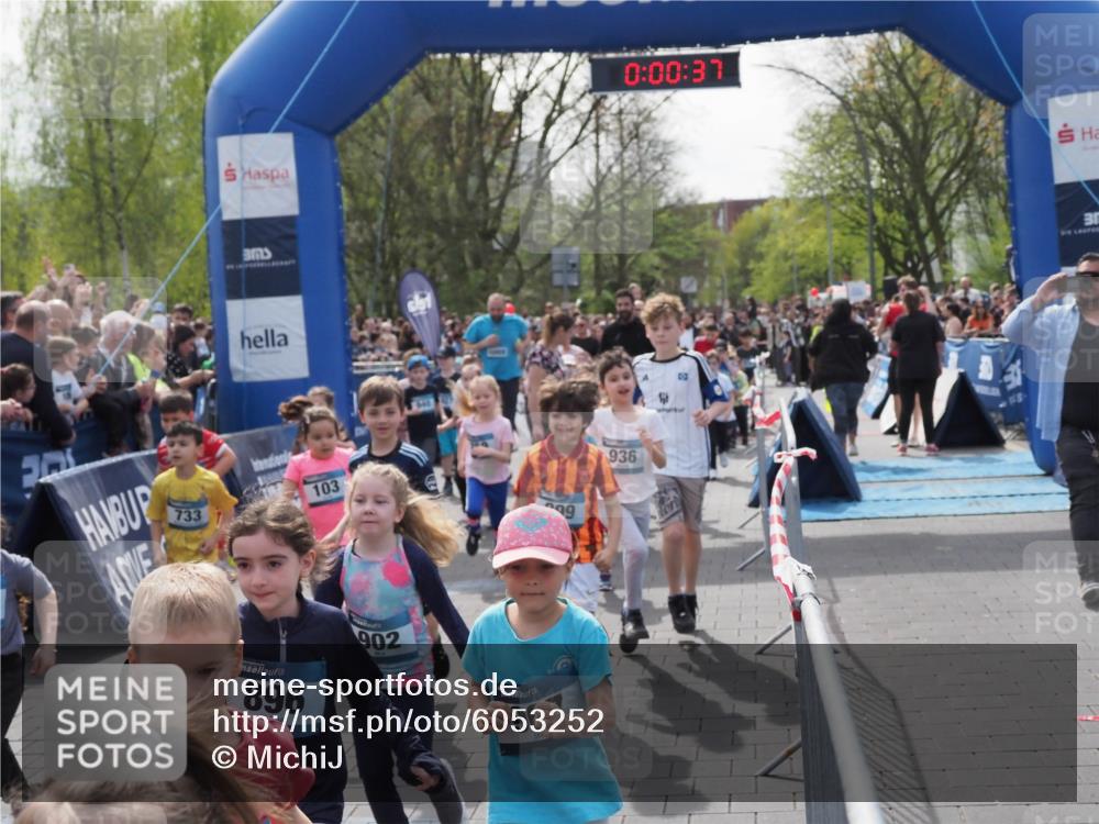 07.04.2024 - 43. Internationalen Wilhelmsburger Insellauf MichiJ http://msf.ph/oto/6053252 07.04.2024 13:05:02 Laufen 1114, 5, 733, 103, 540, 896, 902, 99, 96, 0, 00, 37, 936, 02 meine-sportfotos.de