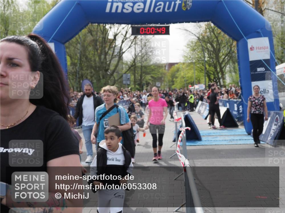 07.04.2024 - 43. Internationalen Wilhelmsburger Insellauf MichiJ http://msf.ph/oto/6053308 07.04.2024 13:05:14 Laufen 0, 00, 49, 54 meine-sportfotos.de