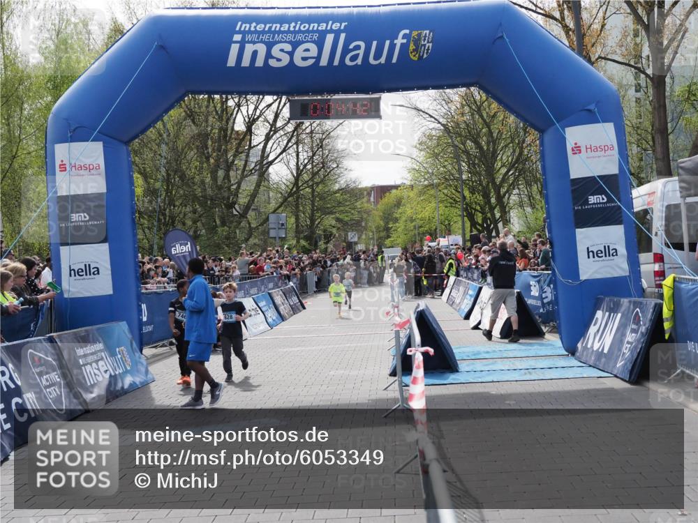 07.04.2024 - 43. Internationalen Wilhelmsburger Insellauf MichiJ http://msf.ph/oto/6053349 07.04.2024 13:09:06 Laufen 74, 628, 15, 597, 628, 746 meine-sportfotos.de
