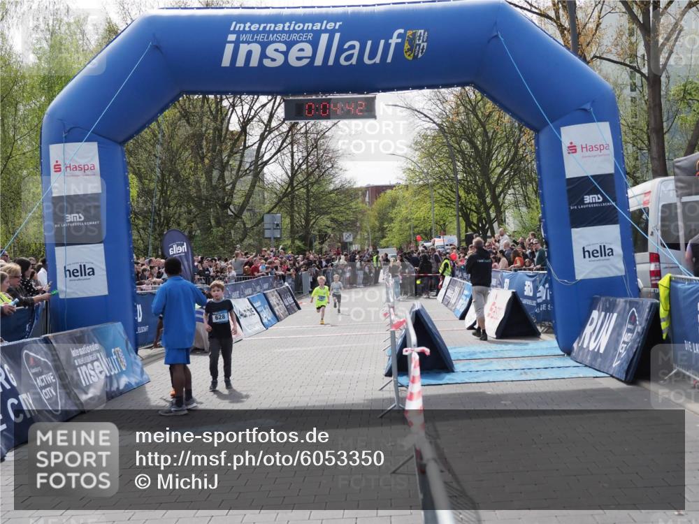 07.04.2024 - 43. Internationalen Wilhelmsburger Insellauf MichiJ http://msf.ph/oto/6053350 07.04.2024 13:09:07 Laufen 628, 15, 597, 628 meine-sportfotos.de