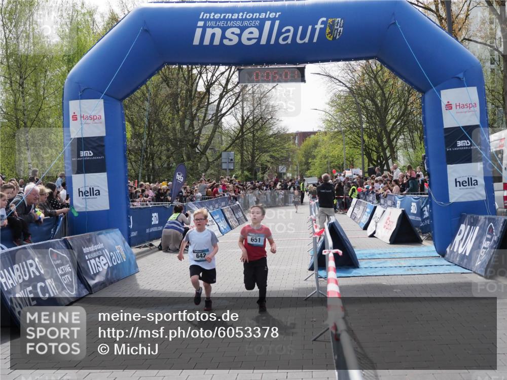 07.04.2024 - 43. Internationalen Wilhelmsburger Insellauf MichiJ http://msf.ph/oto/6053378 07.04.2024 13:09:25 Laufen 642, 651, 0, 05, 01, 642, 651, 1064 meine-sportfotos.de