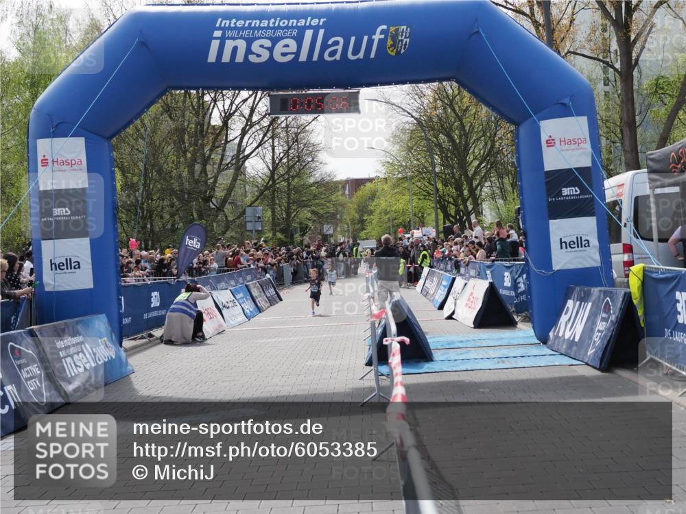 07.04.2024 - 43. Internationalen Wilhelmsburger Insellauf MichiJ http://msf.ph/oto/6053385 07.04.2024 13:09:30 Laufen 2, 0, 05, 08, 294, 1064 meine-sportfotos.de