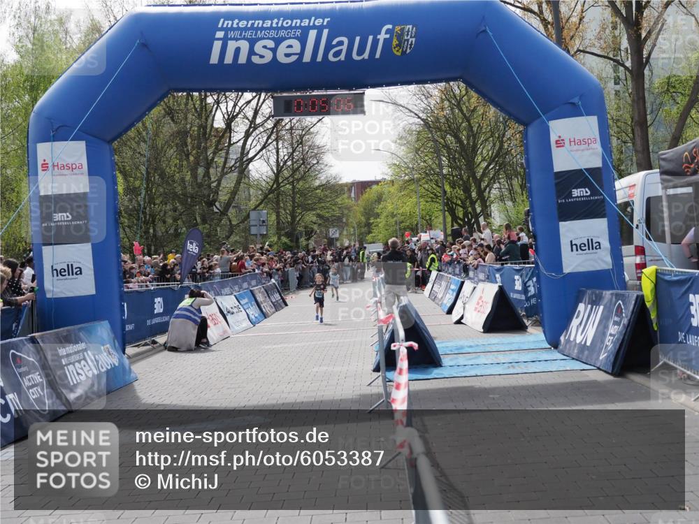 07.04.2024 - 43. Internationalen Wilhelmsburger Insellauf MichiJ http://msf.ph/oto/6053387 07.04.2024 13:09:31 Laufen 5, 06, 3, 294, 1060, 1064 meine-sportfotos.de
