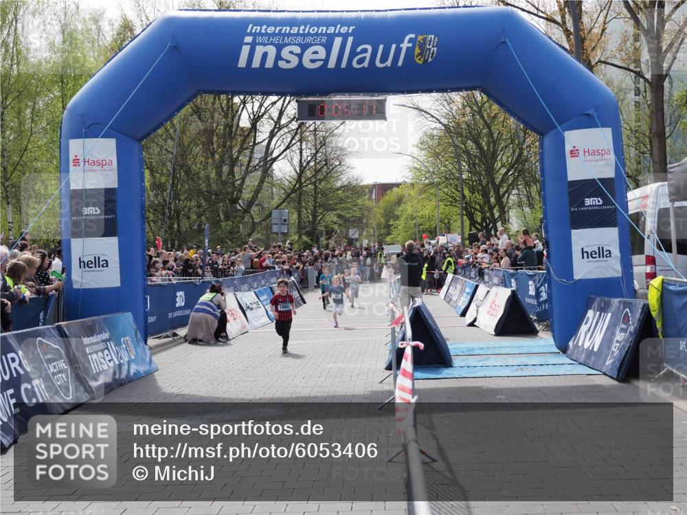 07.04.2024 - 43. Internationalen Wilhelmsburger Insellauf MichiJ http://msf.ph/oto/6053406 07.04.2024 13:09:42 Laufen 3, 0, 05, 17, 1060, 30, 66, 70, 440, 590, 748, 1060 meine-sportfotos.de